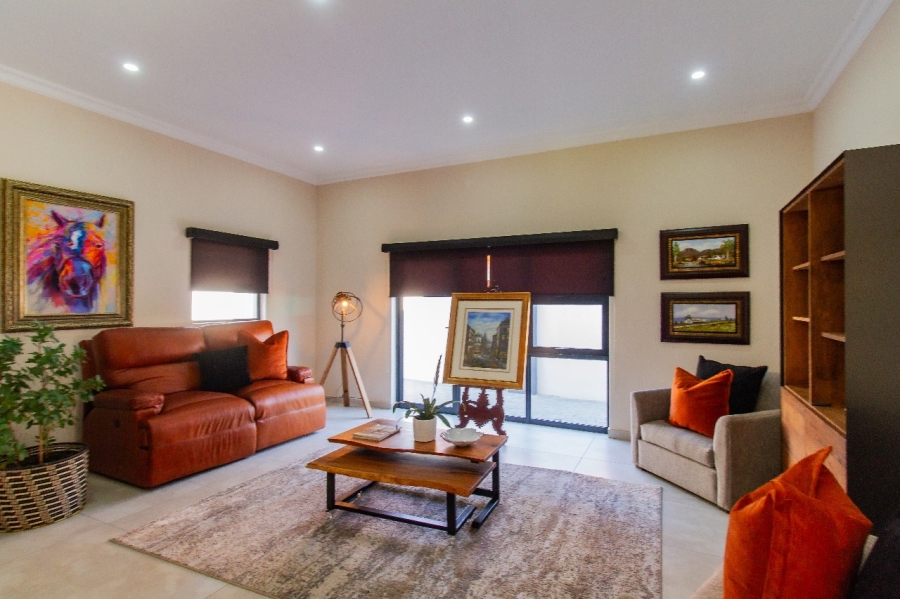 3 Bedroom Property for Sale in Landsmeer Residential Estate North West